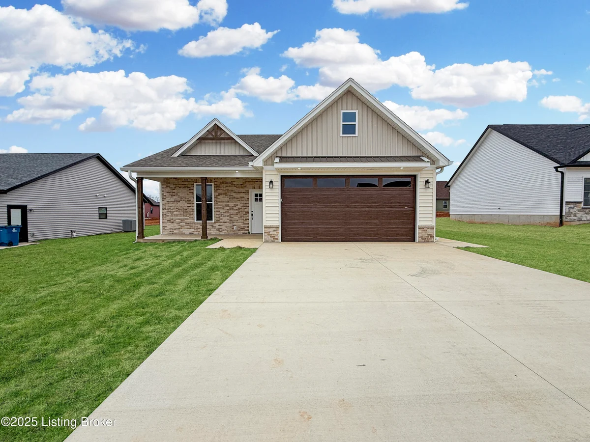 36 Robert Allen Ln - Main photo