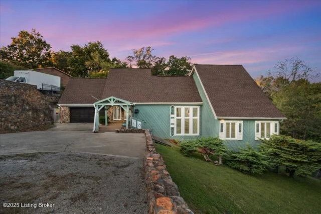 2710 Windsor Forest Dr - Main photo