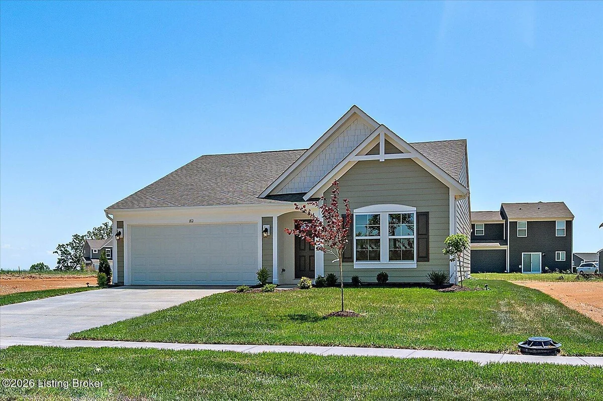 182 Wildflower Ave - Main photo