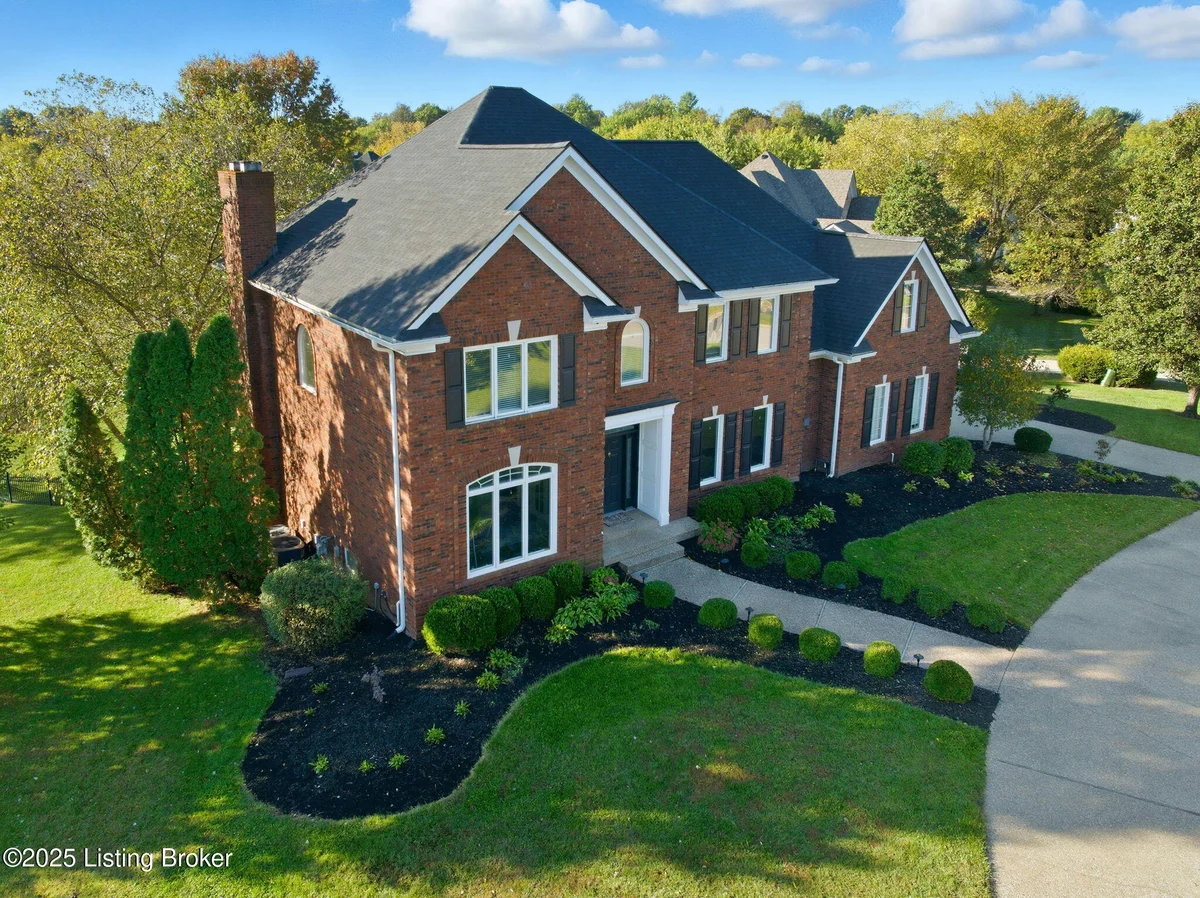 3201 Hillcreek Ct - Main photo