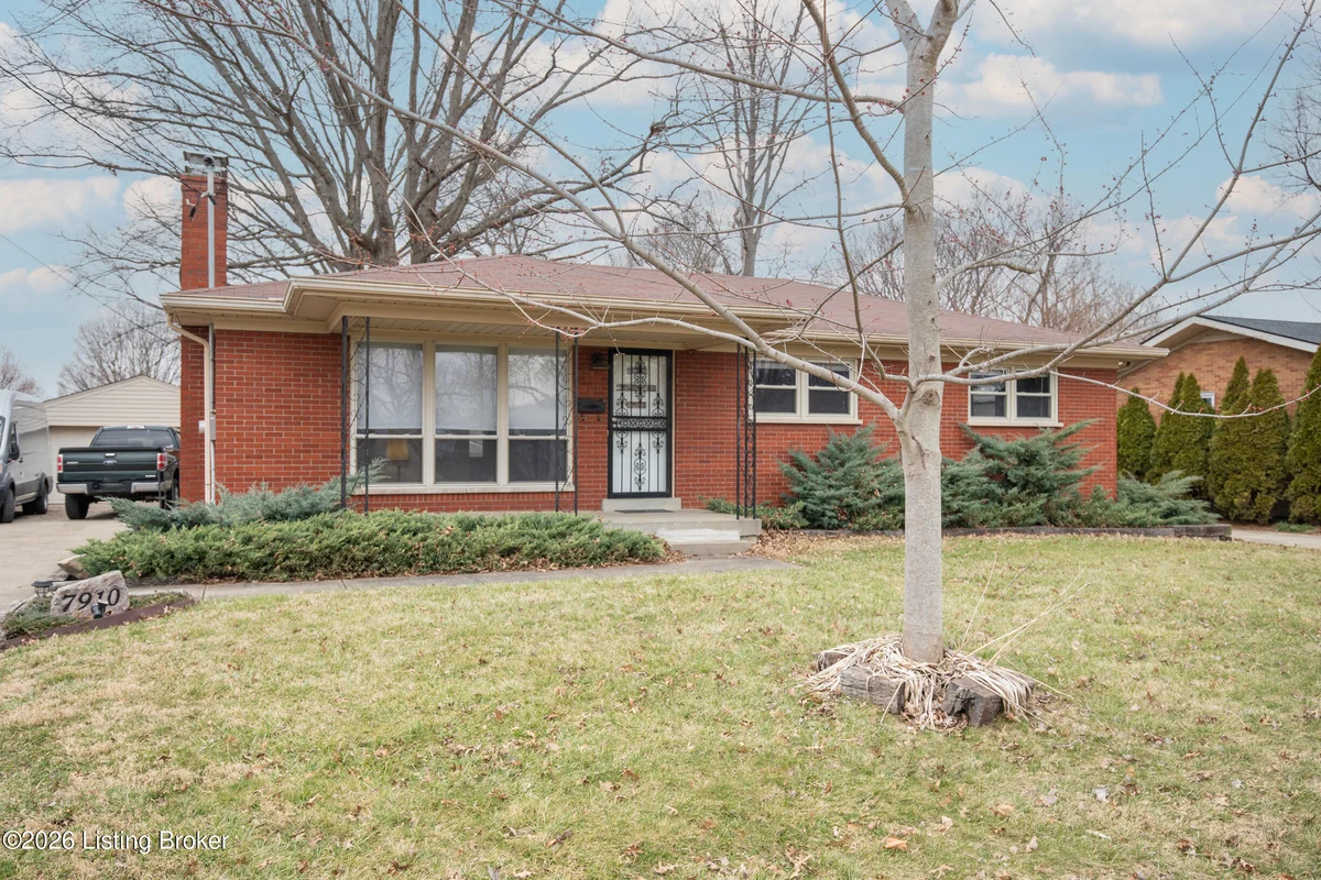 7910 Cedar Brook Dr - Main photo