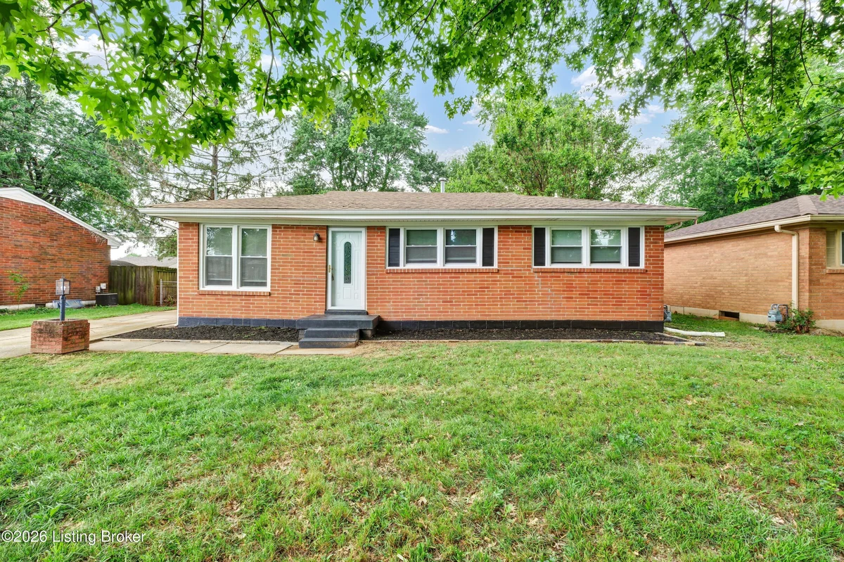 9508 Yellow Pine Ct - Main photo