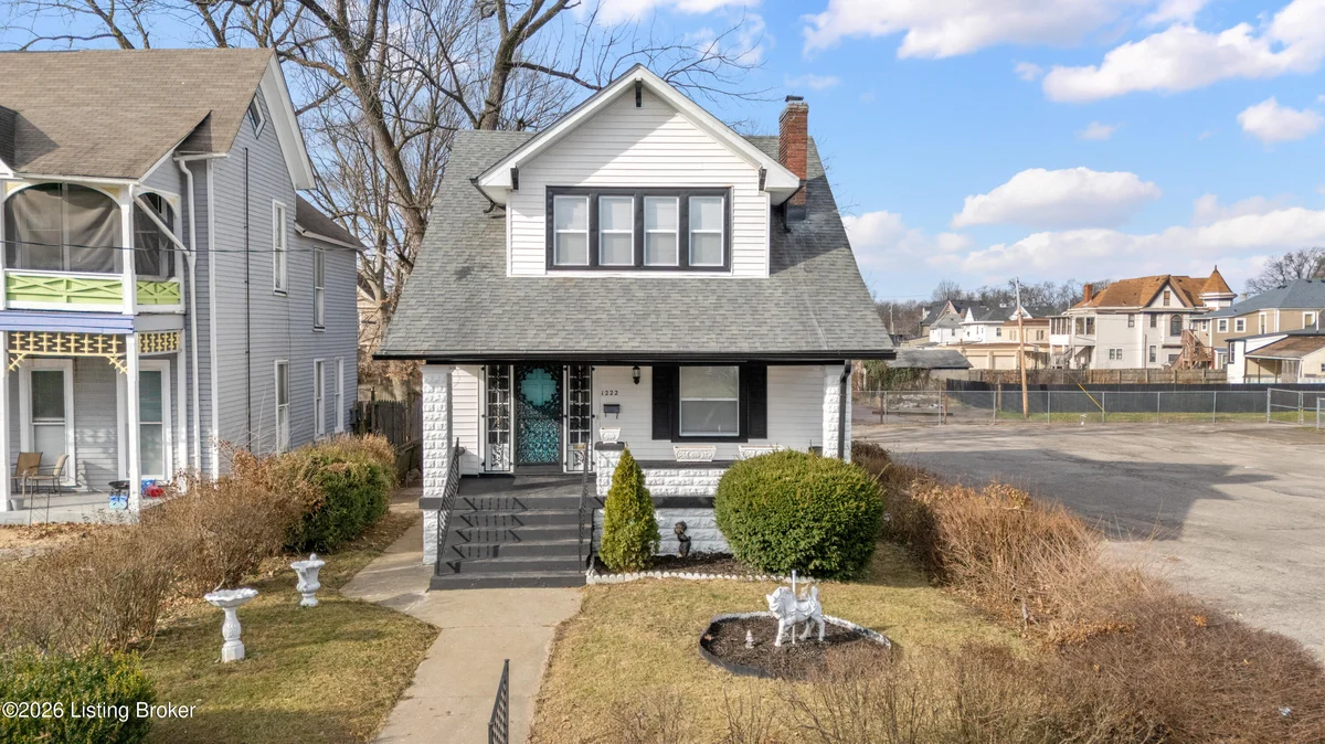 1222 Cypress St - Main photo