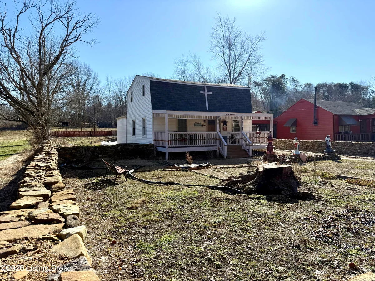 500 Wolf Run Rd - Main photo