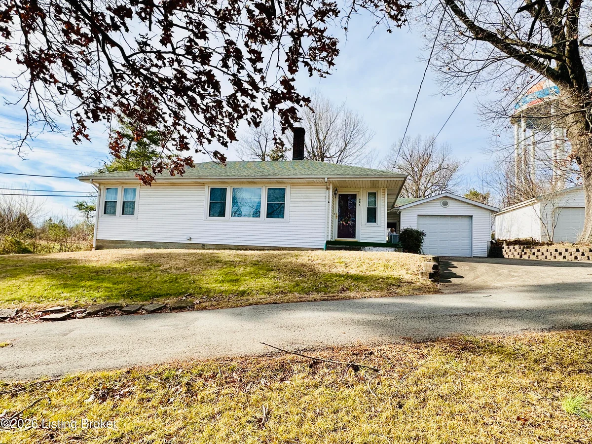 904 Brandenburg Rd - Main photo