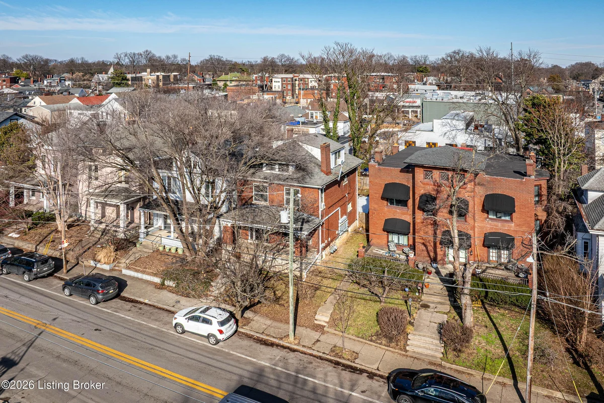 1035 Baxter Ave - Main photo