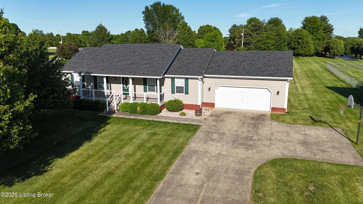 1003 Polley Dr - Main photo