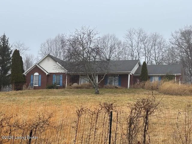 43 Fairway Dr - Main photo