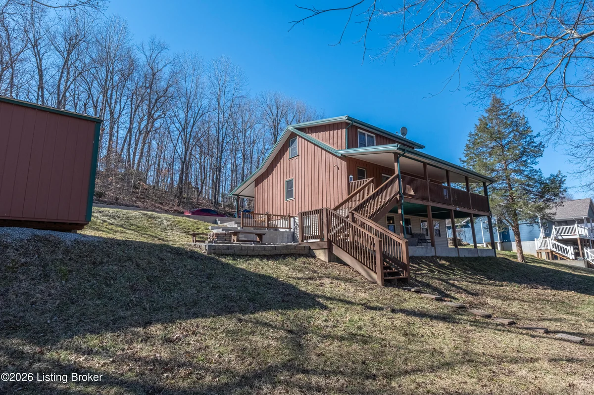 1302 Lake Forest Ln - Main photo