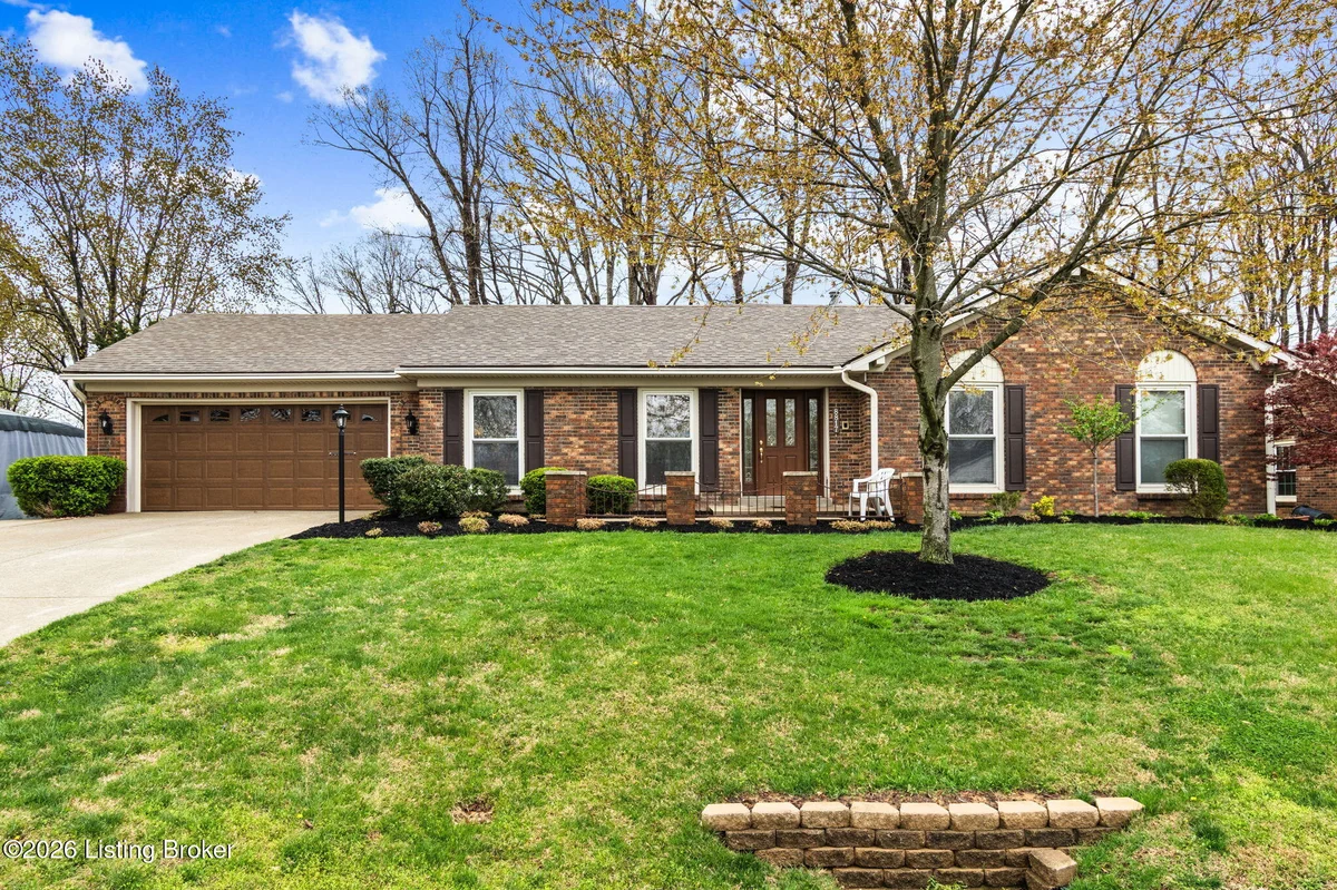 8817 Lakeridge Dr - Main photo