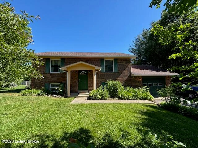 212 Bluegrass Rd - Main photo