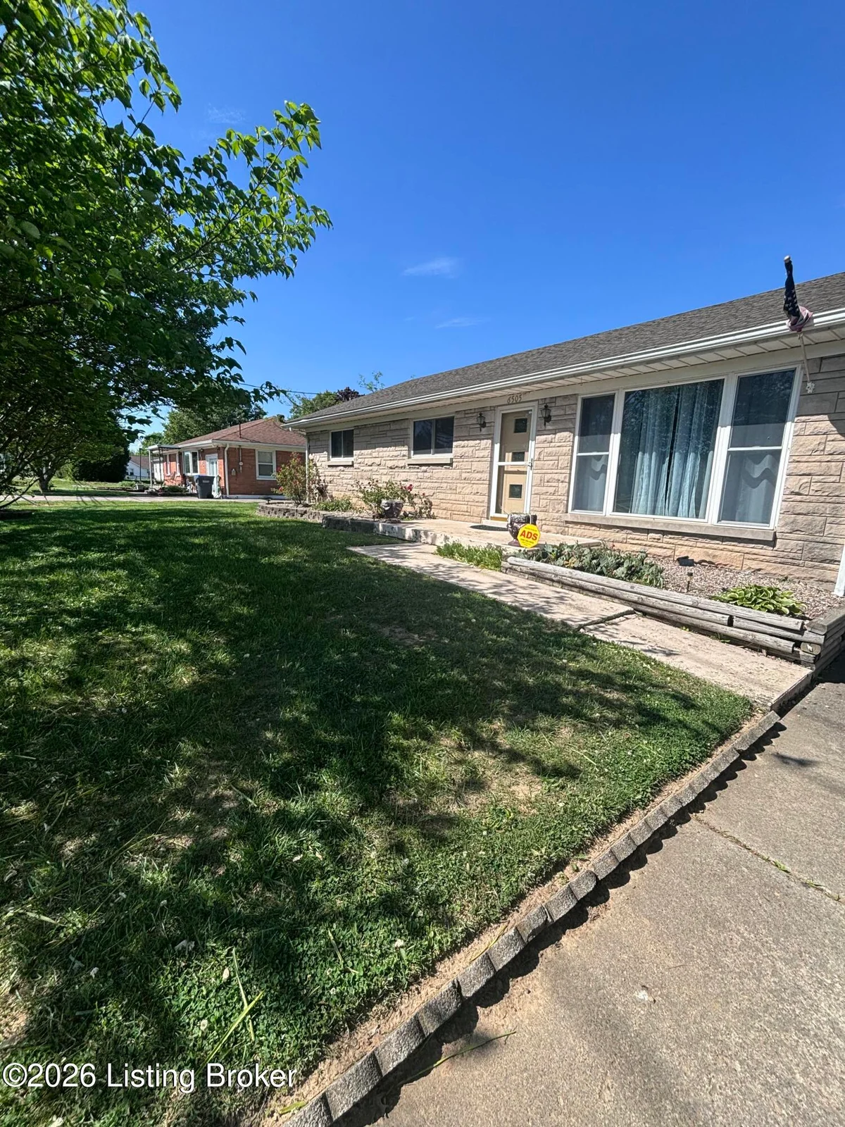 6505 Lower Hunters Trace - Main photo