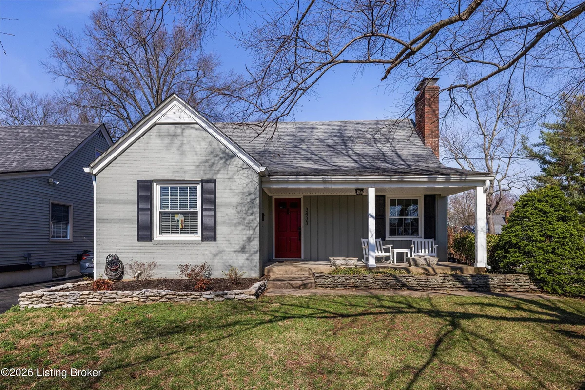 3433 Warner Ave - Main photo