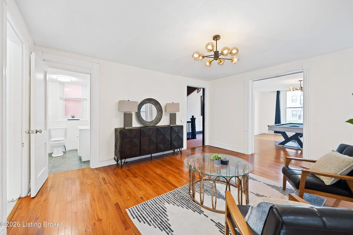 319 E St Catherine St - Main photo