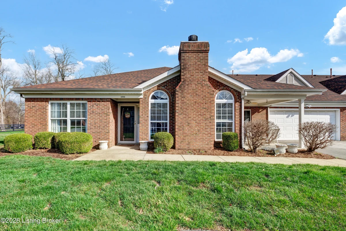 6906 River Wind Dr - Main photo
