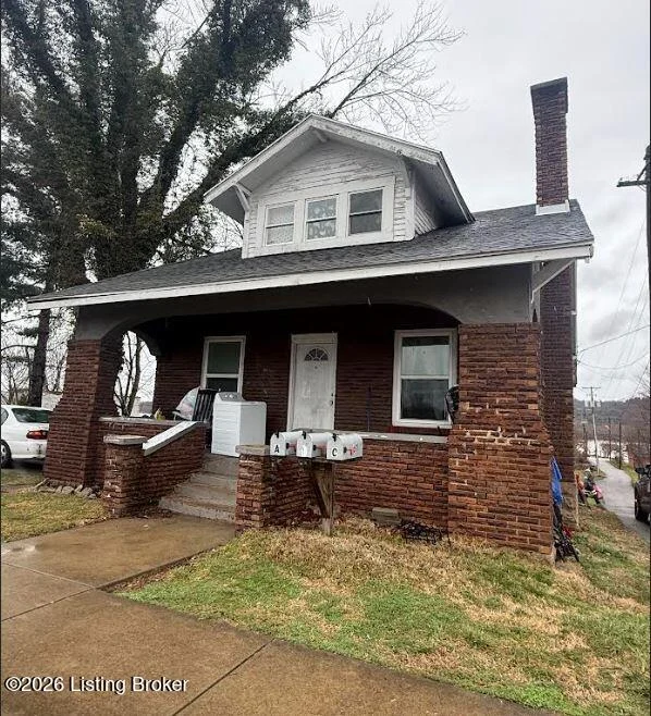 611 Highland Ave - Main photo
