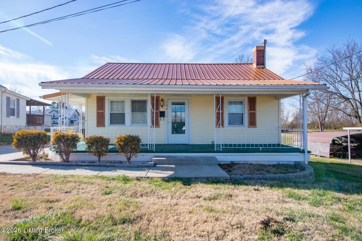 199 Walnut St - Main photo