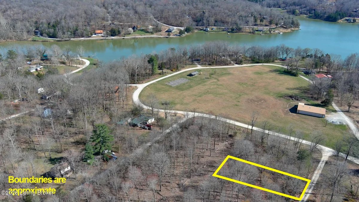 Lot 142 Pine Tree Dr - Main photo