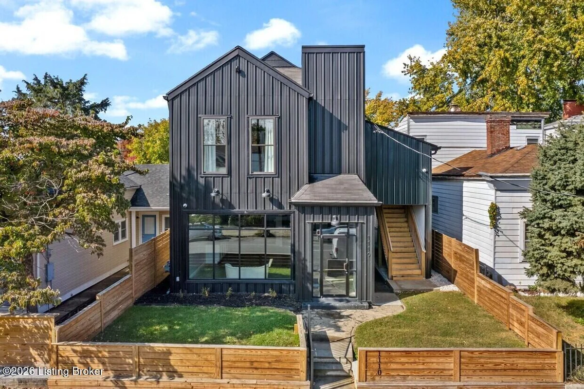 1110 Logan St - Main photo