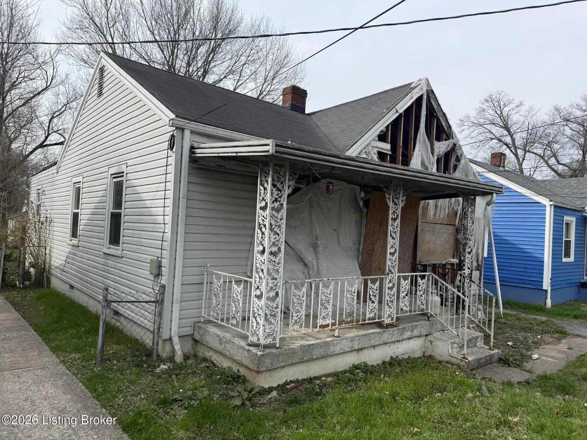 4402 Sunset Ave - Main photo