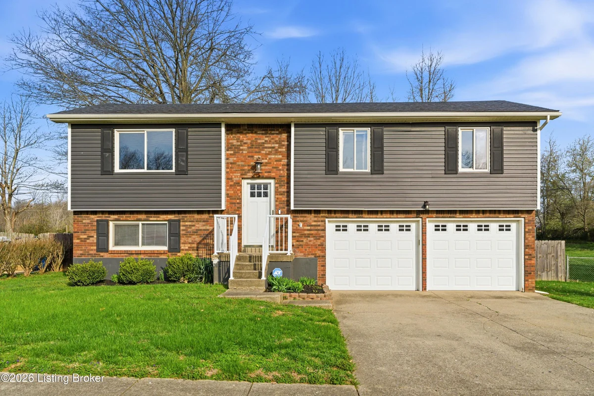 1772 Holly Ct - Main photo