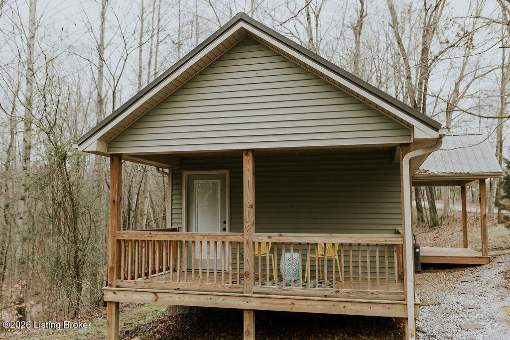 896 Wilderness Rd - Main photo