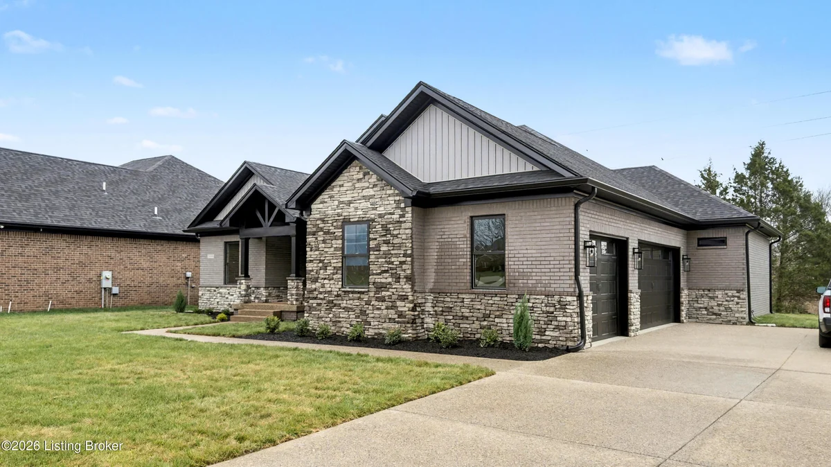 10400 Martinside Dr - Main photo