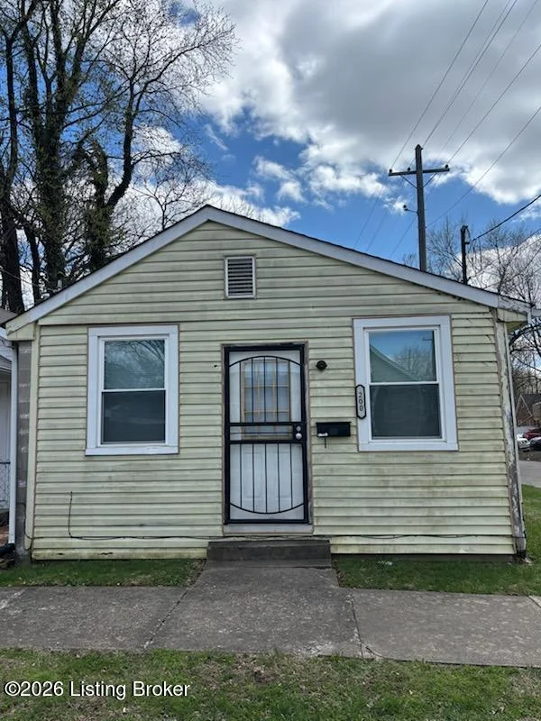 200 Mohawk Ave - Main photo