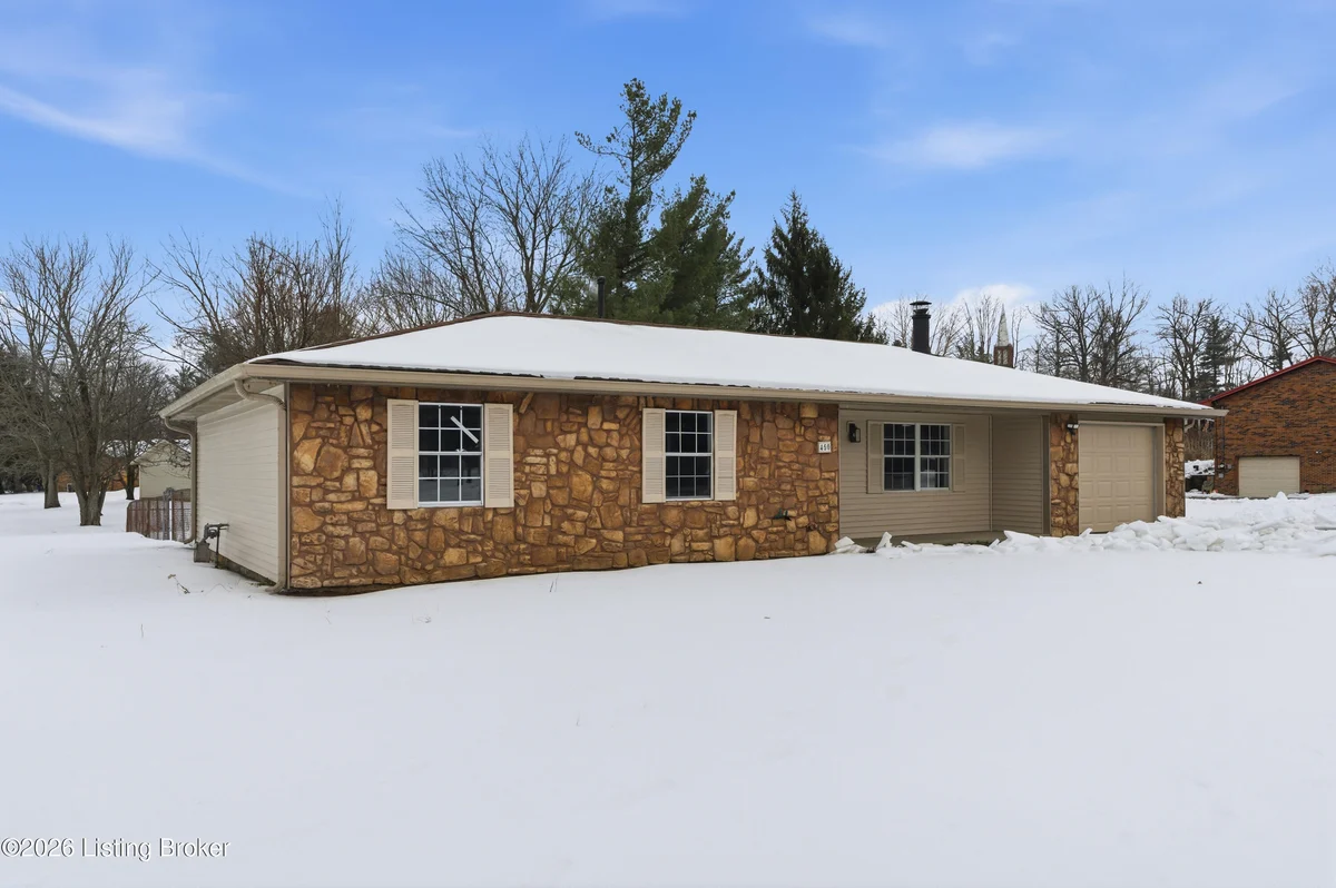 450 Pearman Ave - Main photo