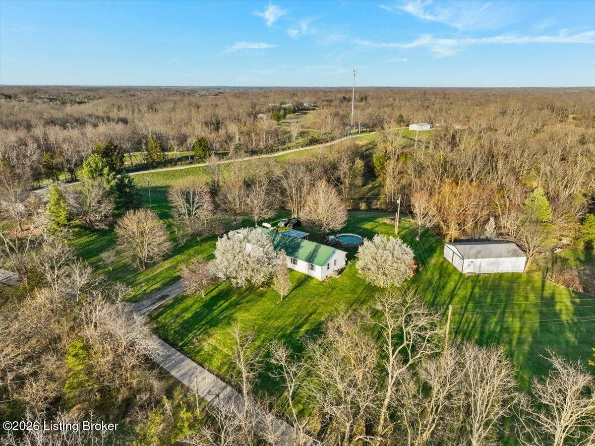 1336 Tracy Rd - Main photo
