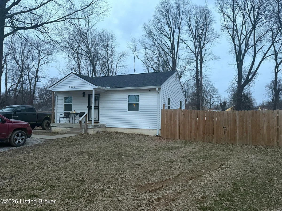 1345 Cleo Ave - Main photo