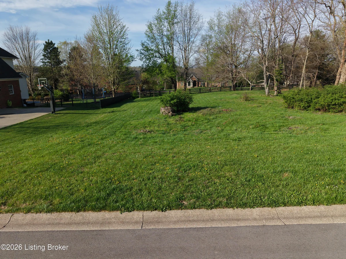 7202 Star Barn Ln - Main photo