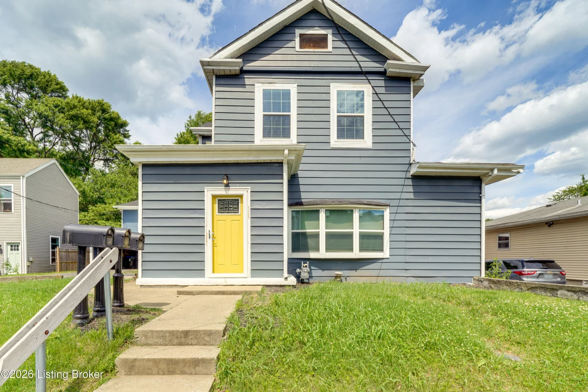253 Thompson Ave - Main photo