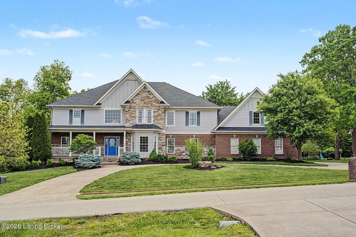 6119 Perrin Dr - Main photo