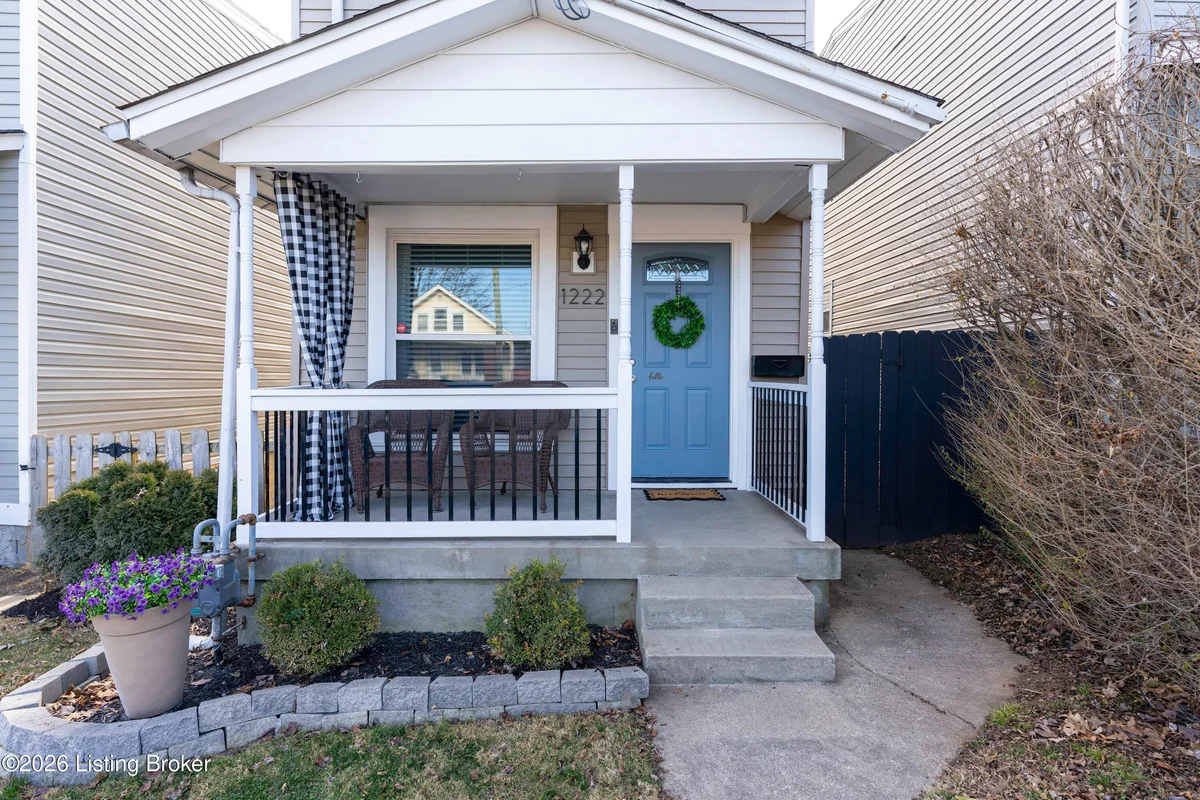 1222 Goss Ave - Main photo