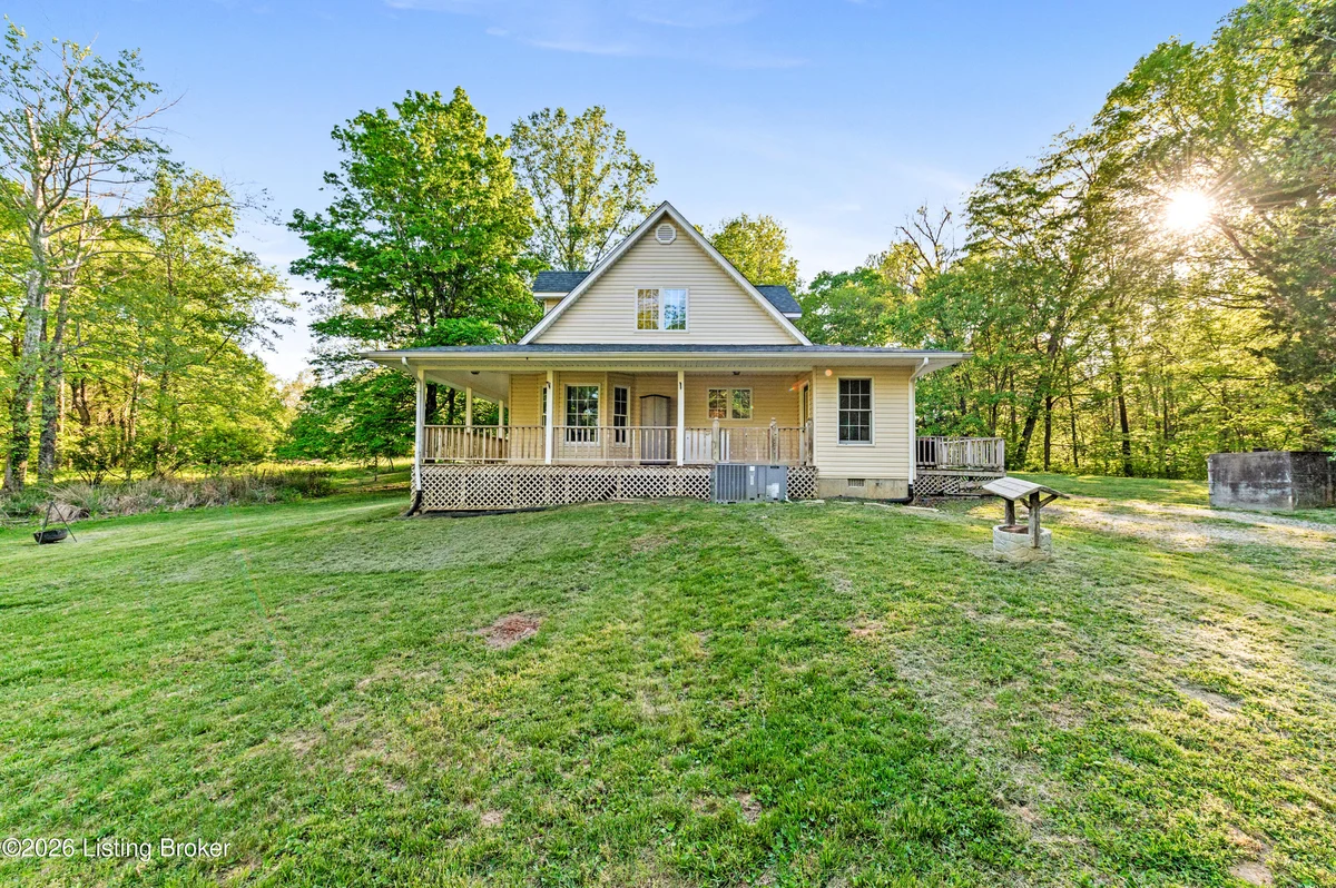 1100 Foley Rd - Main photo