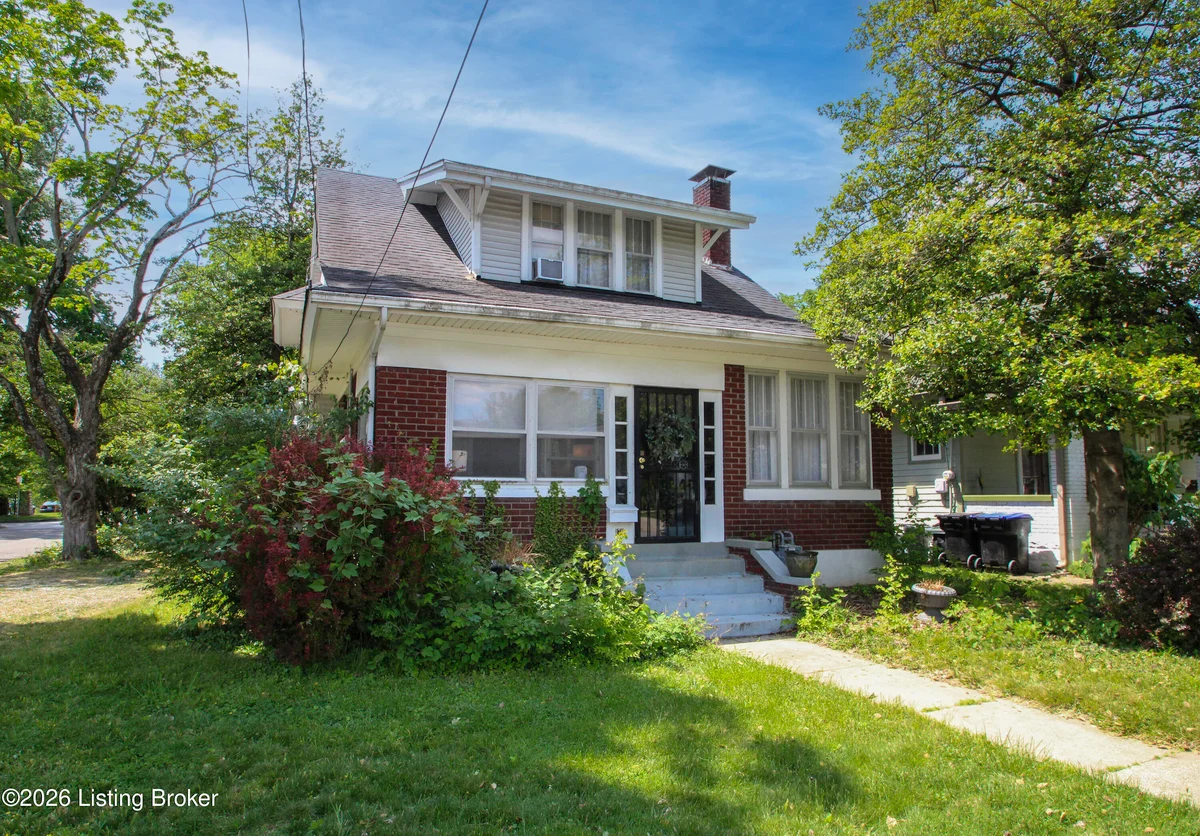 170 McCready Ave - Main photo