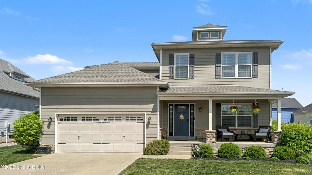 126 Washington Commons Dr - Main photo