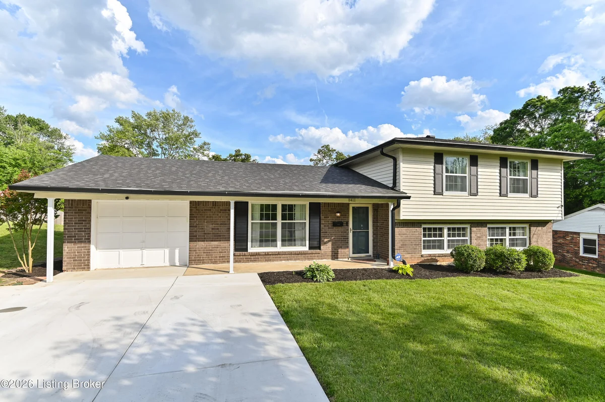 8411 Saberdee Dr - Main photo