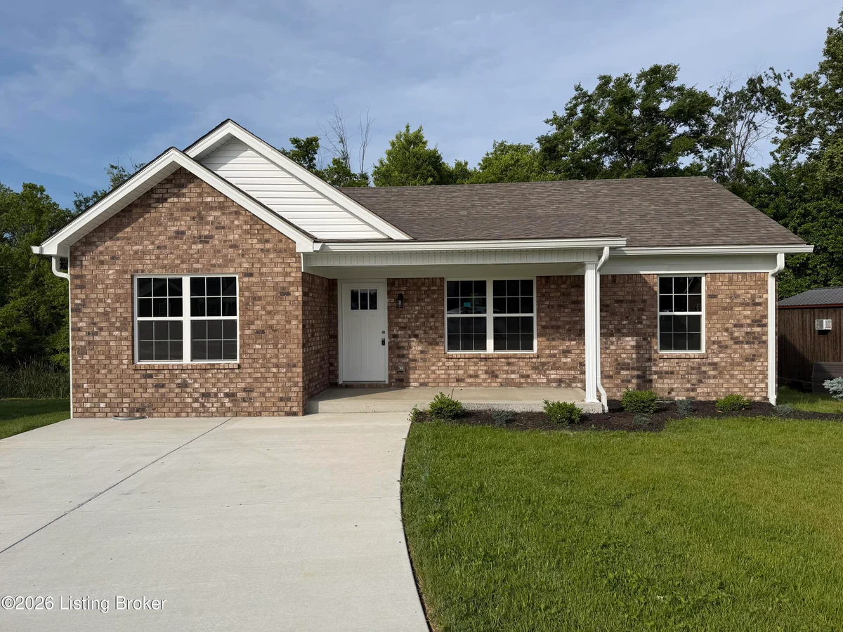 119 Quiet Springs Dr - Main photo