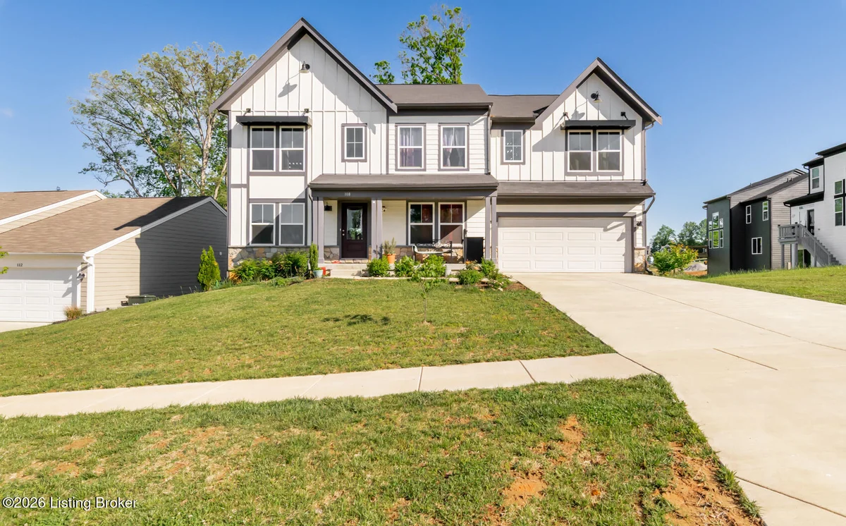 108 Strawberry Field Dr - Main photo