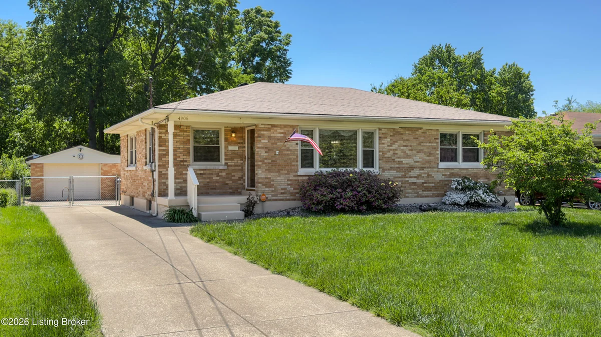 4906 Paramount Dr - Main photo