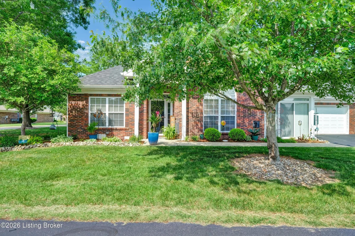 6411 Rivers End Dr - Main photo