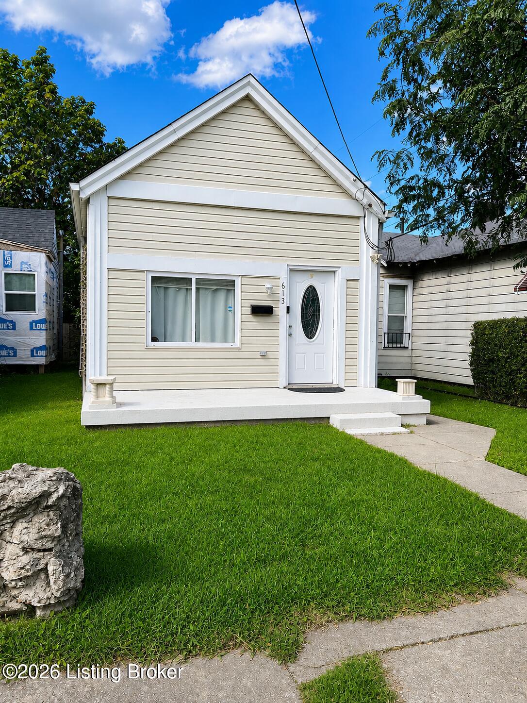 613 E Kentucky St - Main photo