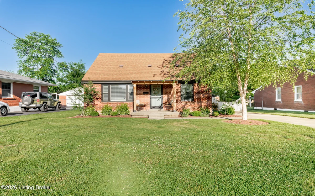 7706 Bluebonnet Rd - Main photo