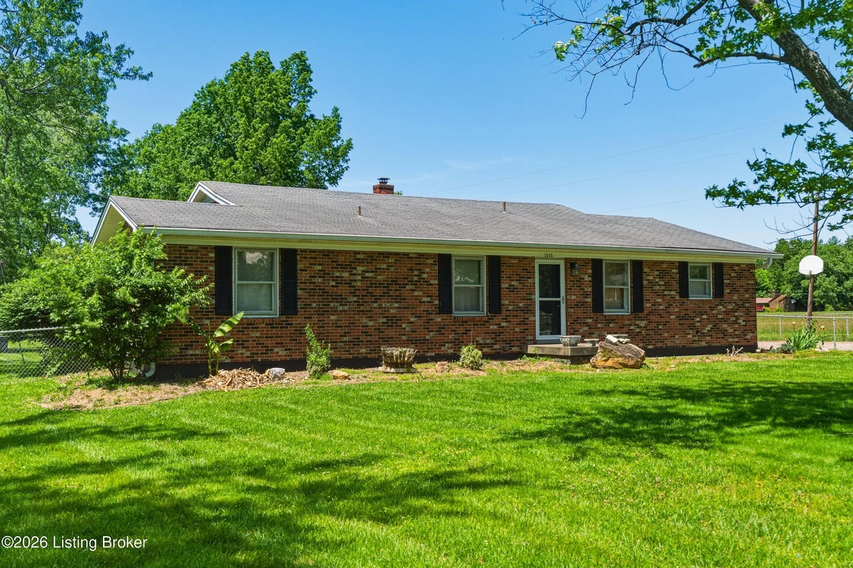 1545 Greenbriar Rd - Main photo