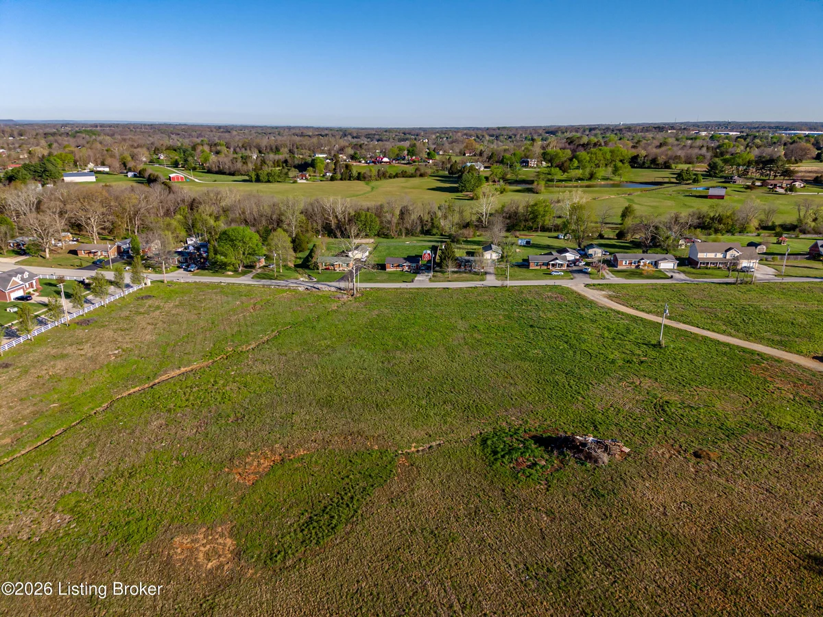 2666 Greenbriar Rd - Main photo