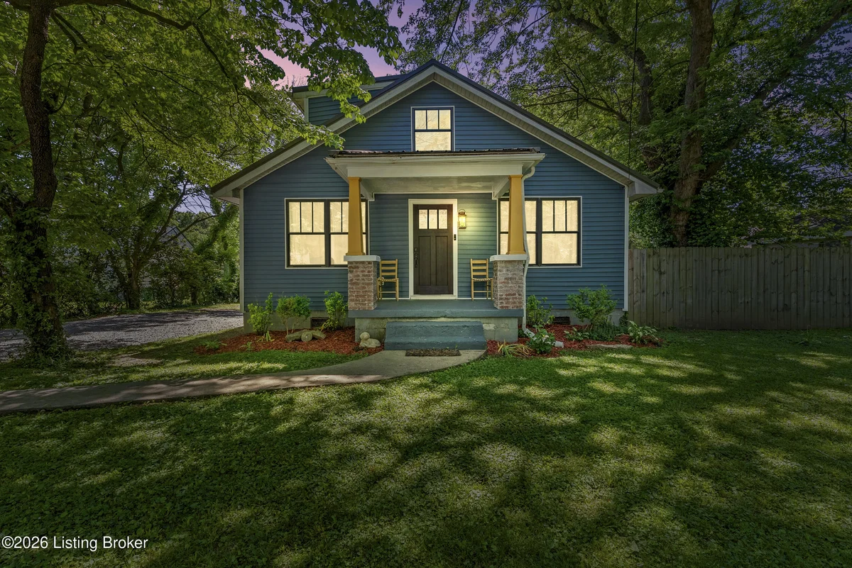 247 Walnut St - Main photo