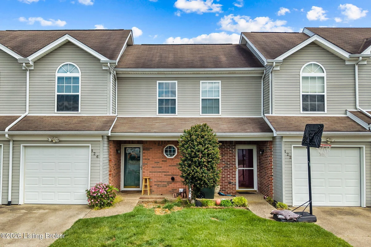 126 Frank Ln - Main photo