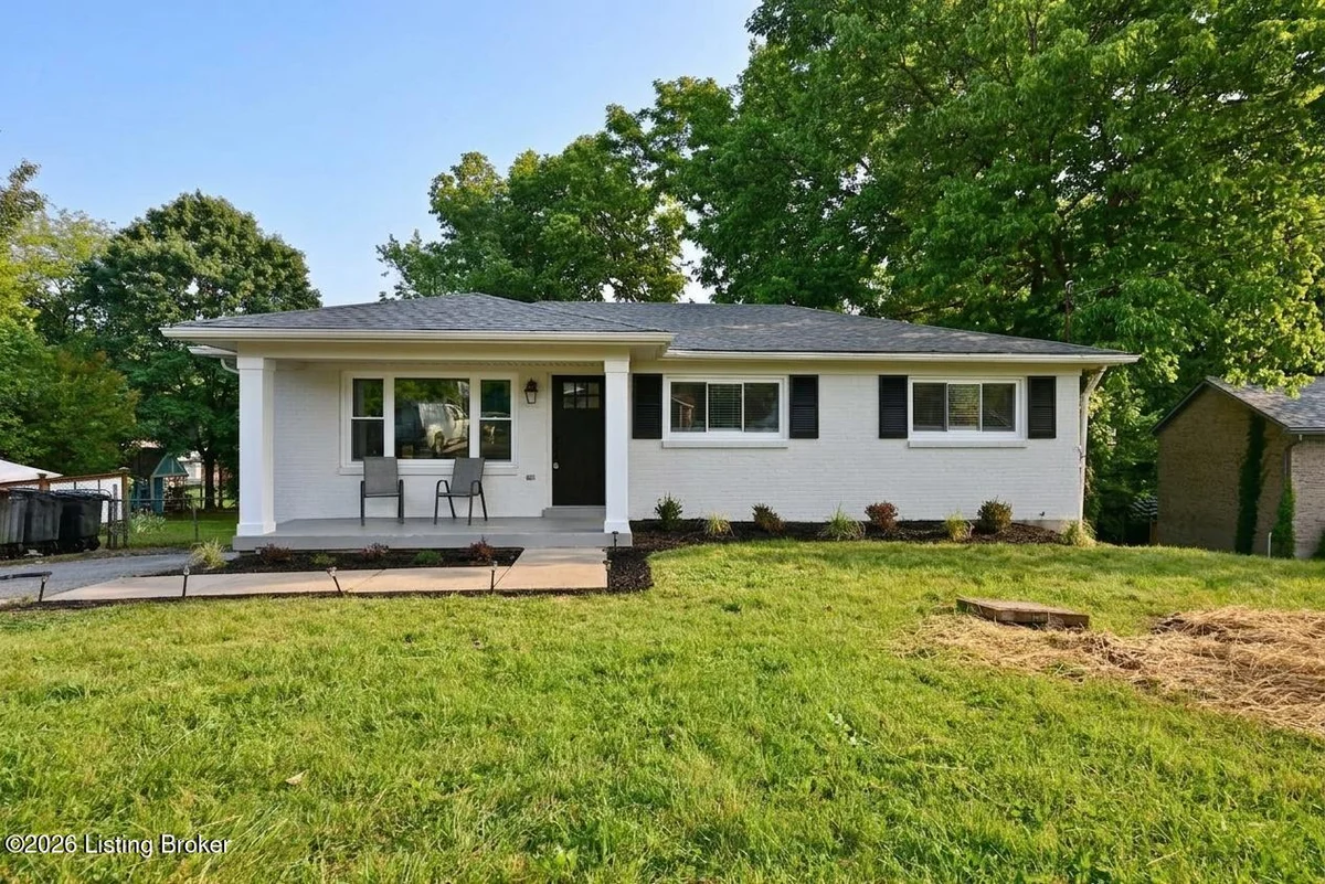 5921 Bluestone Rd - Main photo